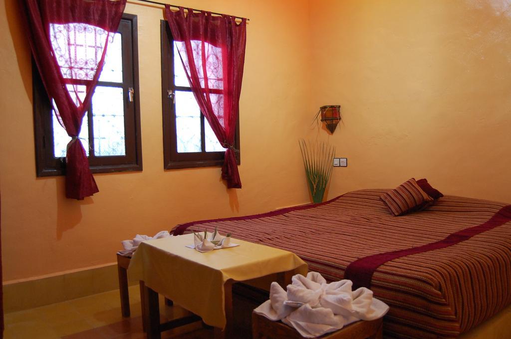 Auberge Tinit Errachidia Exterior photo